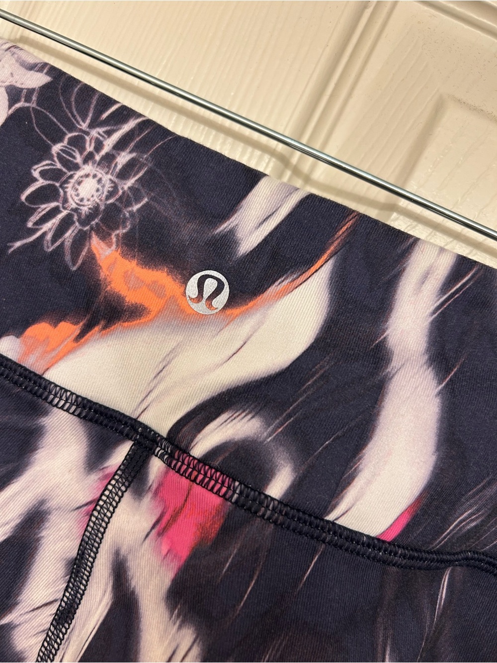 Lululemon Wunder Under Pant Leggings in indigo size 10 in great condition - Picture 11 of 13